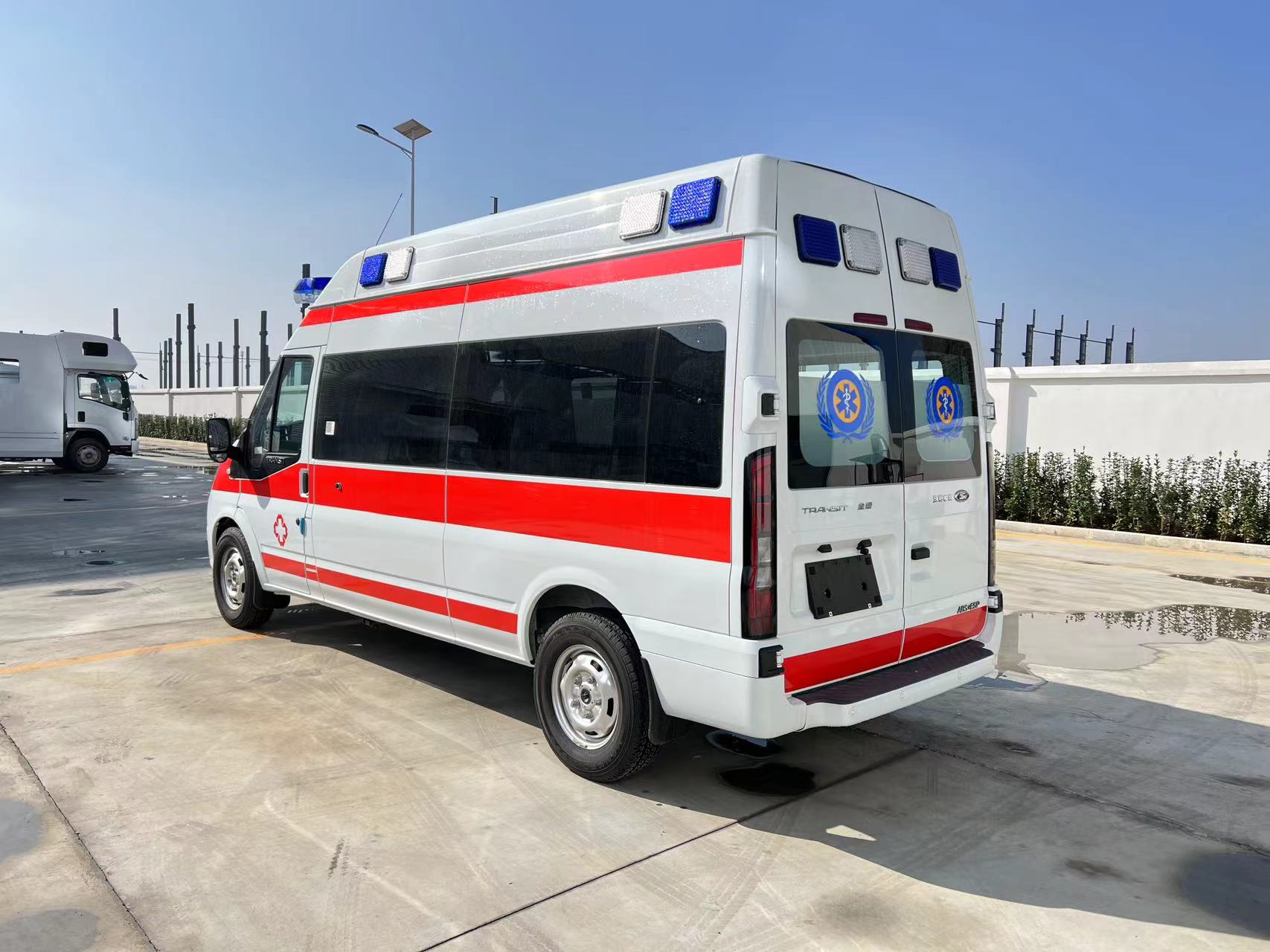 湖北調(diào)入救護(hù)車(chē)數(shù)量，緩解疫情壓力
