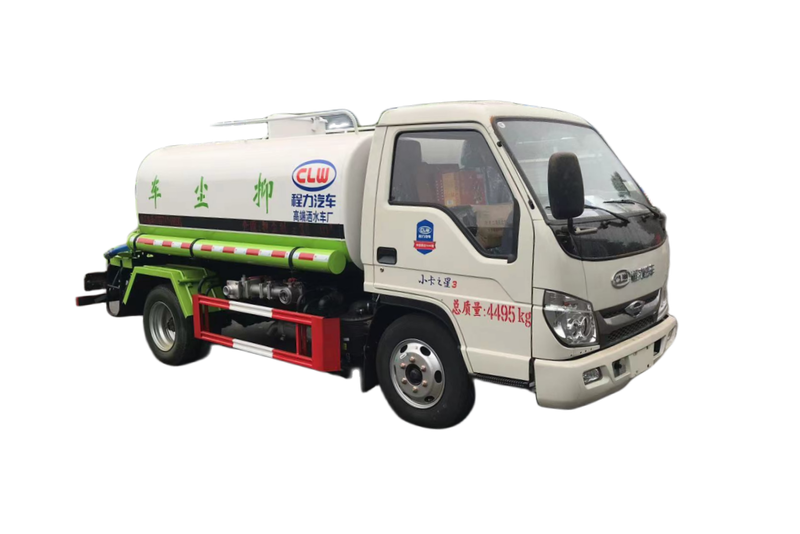 凱馬底盤小型灑水車：打造城市清潔的堅(jiān)實(shí)力量
