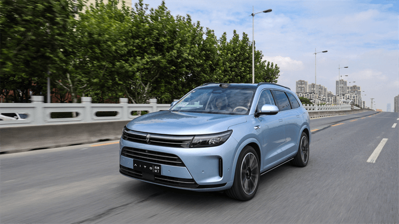 東風(fēng)小康汽車(chē)問(wèn)界 M5 售價(jià) XX 萬(wàn)元起，百公里加速僅需 XX 秒
