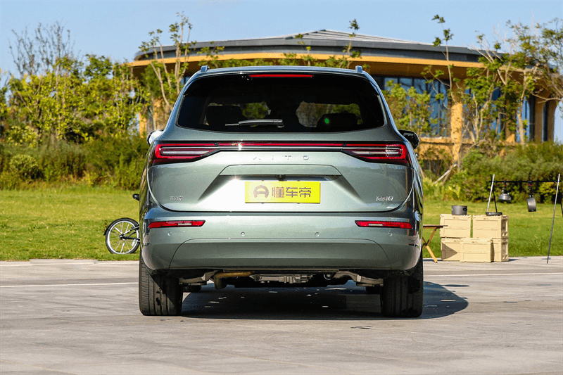 問(wèn)界 M7 與比亞迪唐 DMI 對(duì)比，誰(shuí)更勝一籌？
