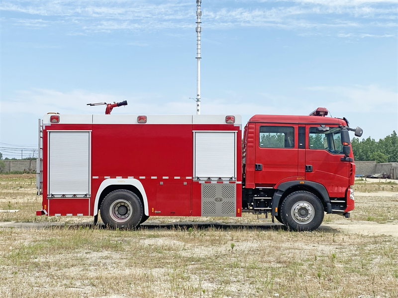 貴陽市水霧消防車生產(chǎn)廠家地址

