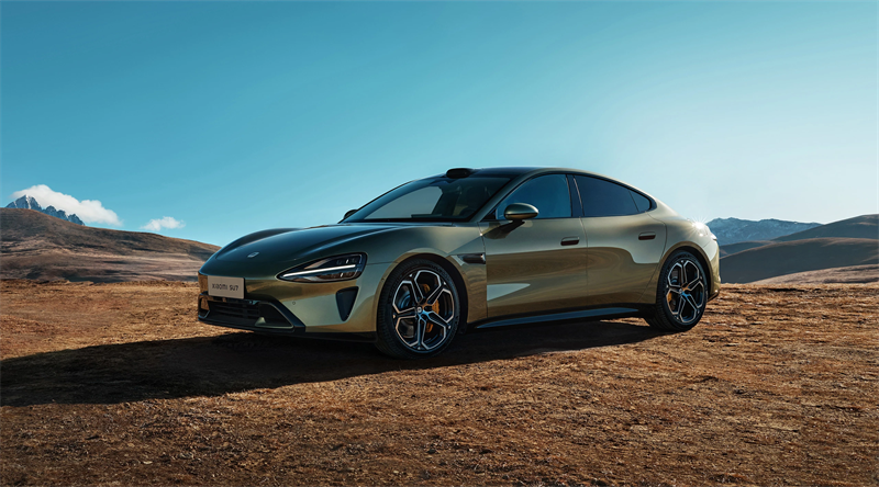 如何給小米SU7純電動(dòng)汽車加水？
