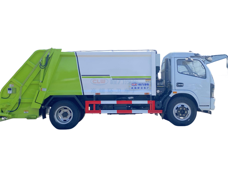 平頂山程力后裝壓縮式垃圾車：創(chuàng)造美麗城市的無聲衛(wèi)士
